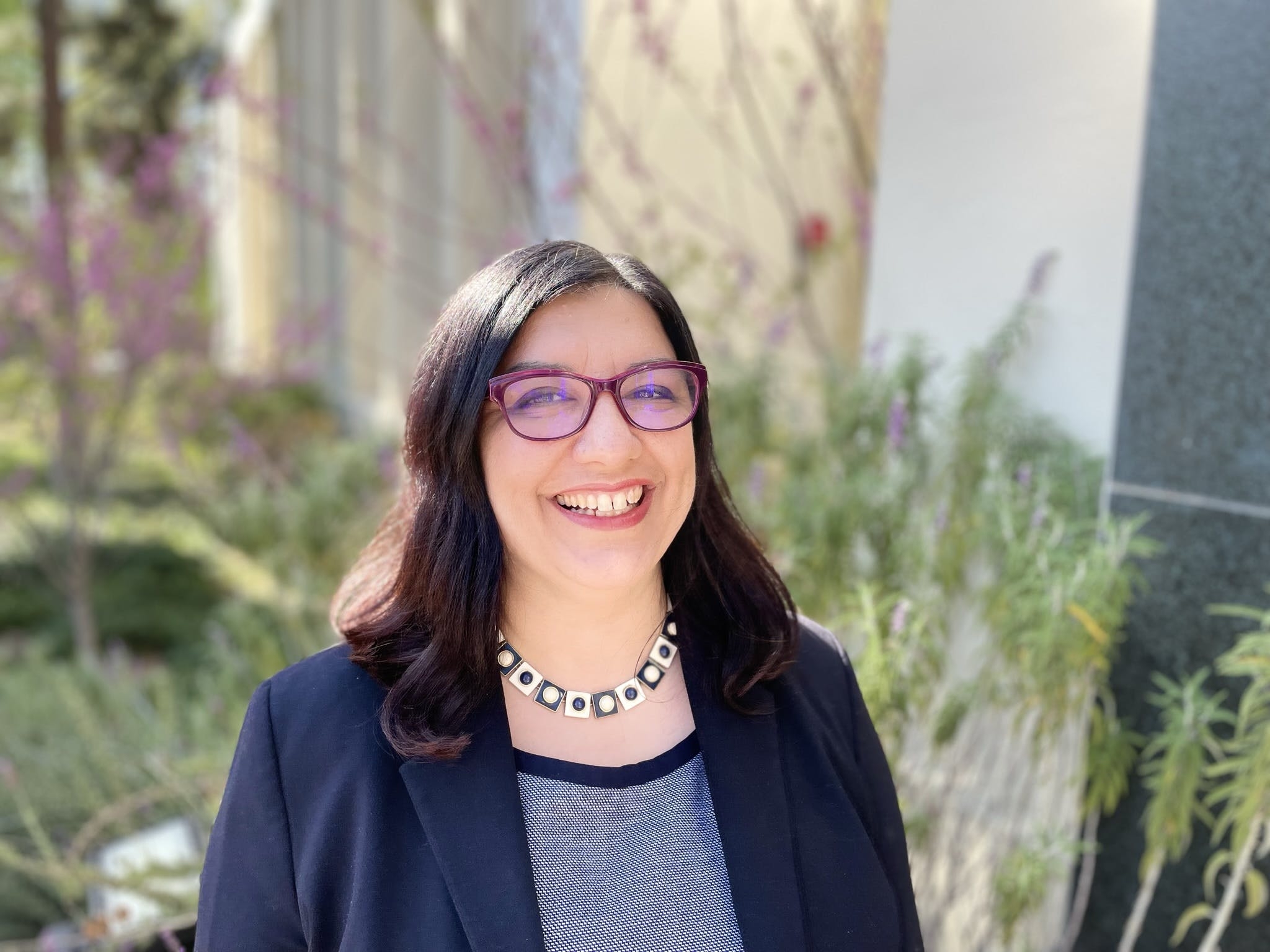 Dr. Suzie Abajian